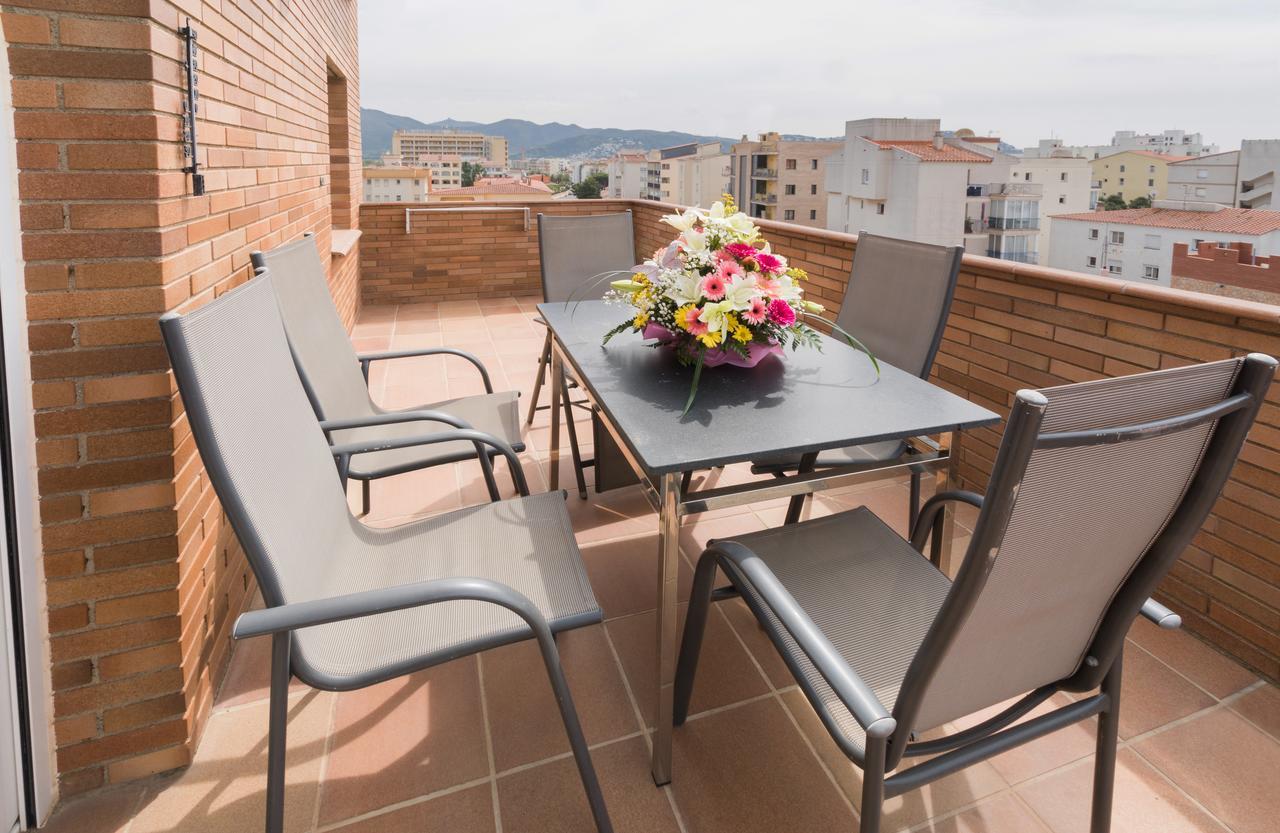 Inmosantos Apartamentos Daniel ロザス エクステリア 写真